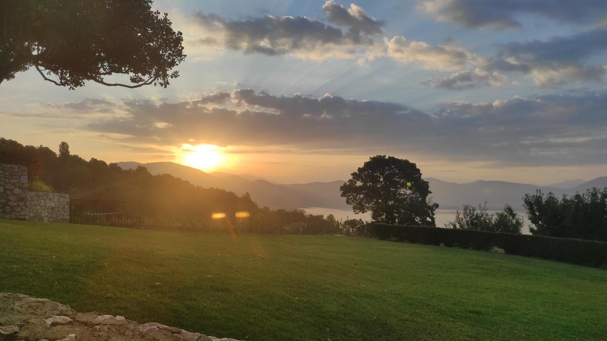 Enastron View Hotel Kastoria Zewnętrze zdjęcie